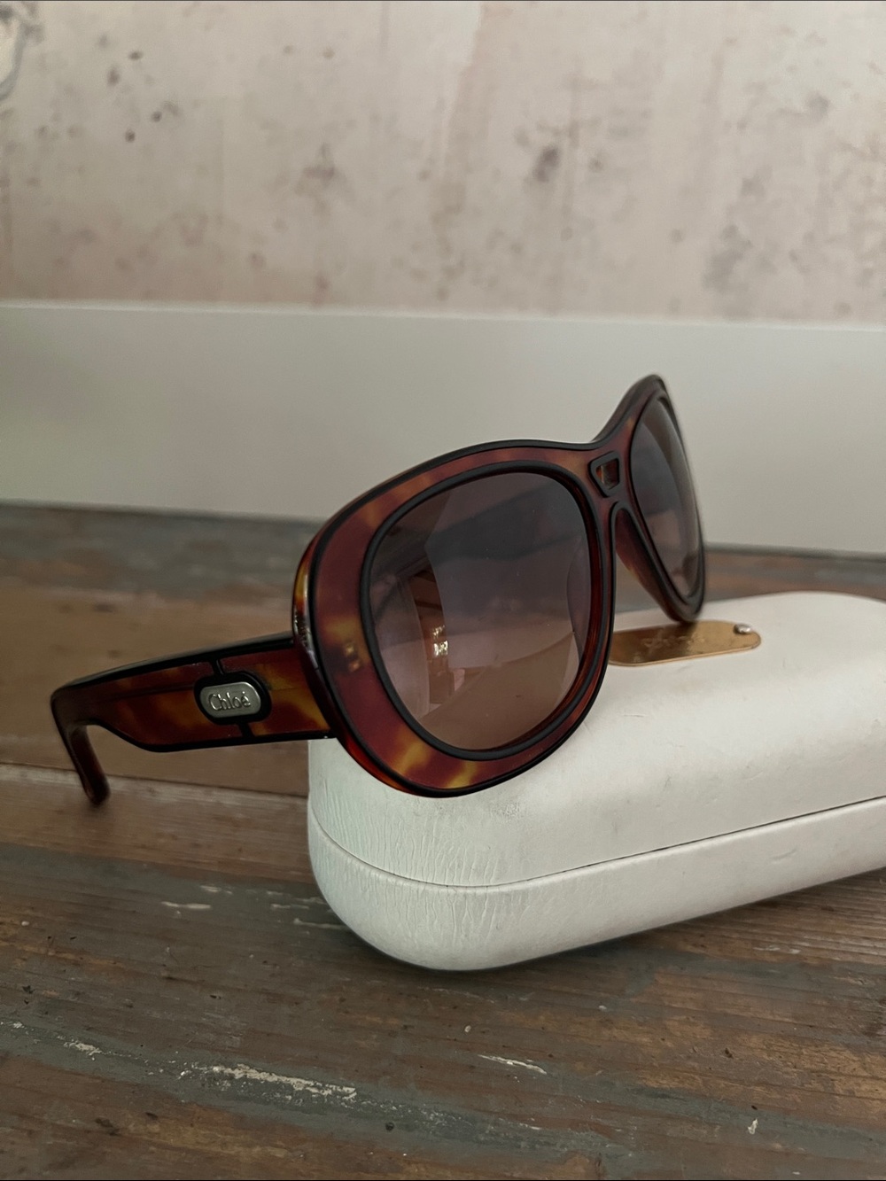 Vintage Y2K CHLOE Oversized Tortoise Sunglasses with Case, CL 2161